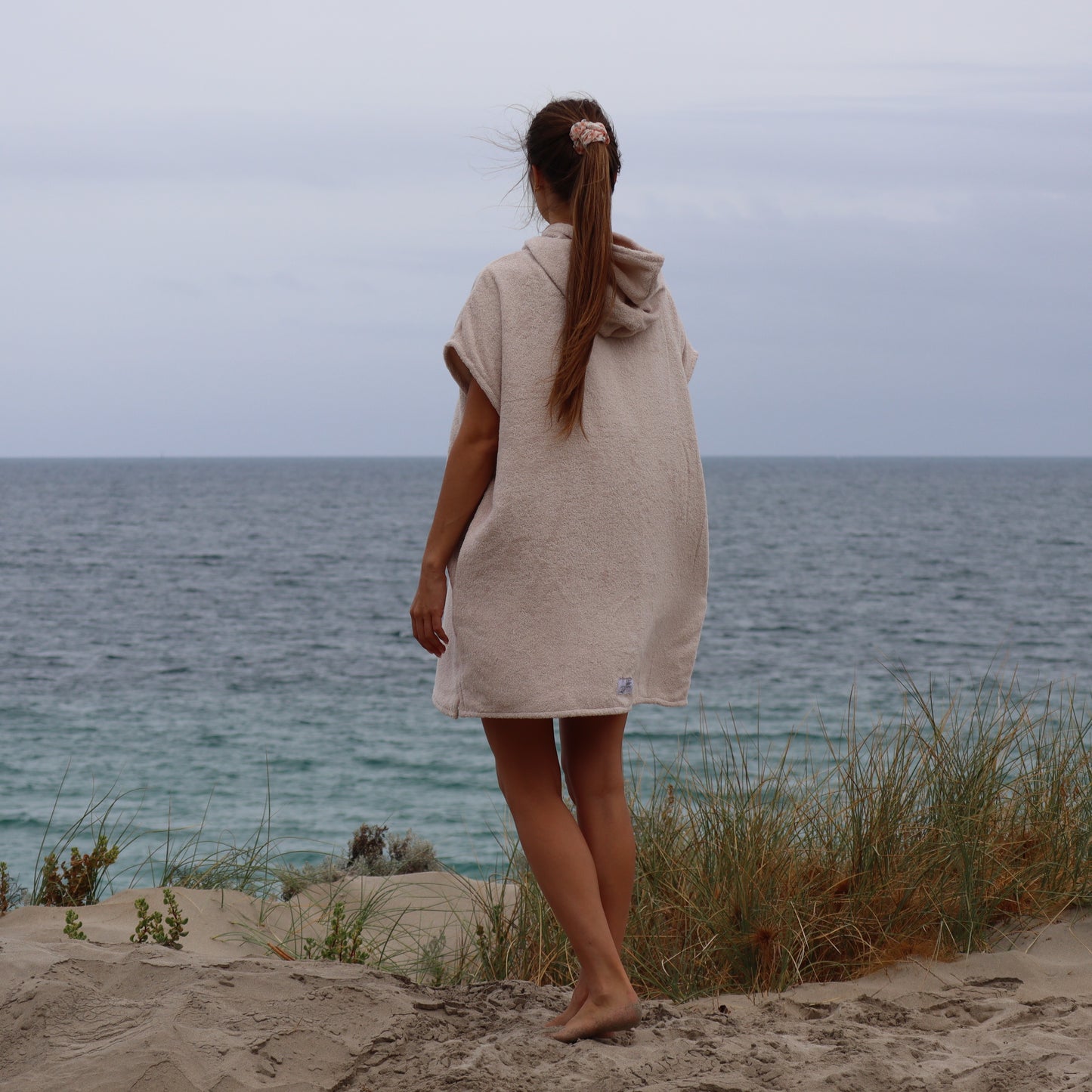 Short Hoodie Towel - Side Pockets
