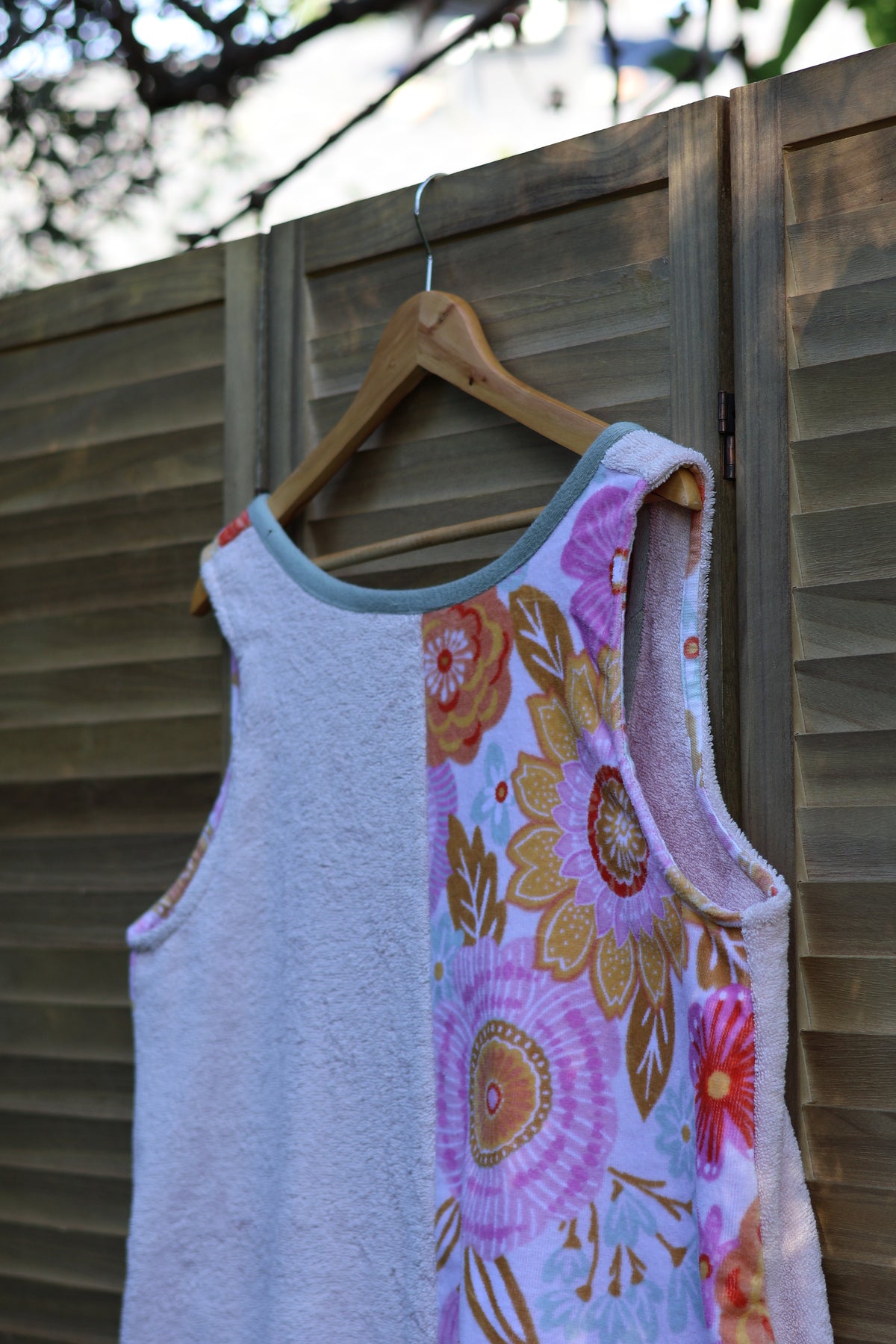 Pink Vintage Blossom (2XL) Towel Dress