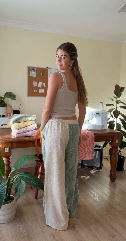 Green Monstera (XL)