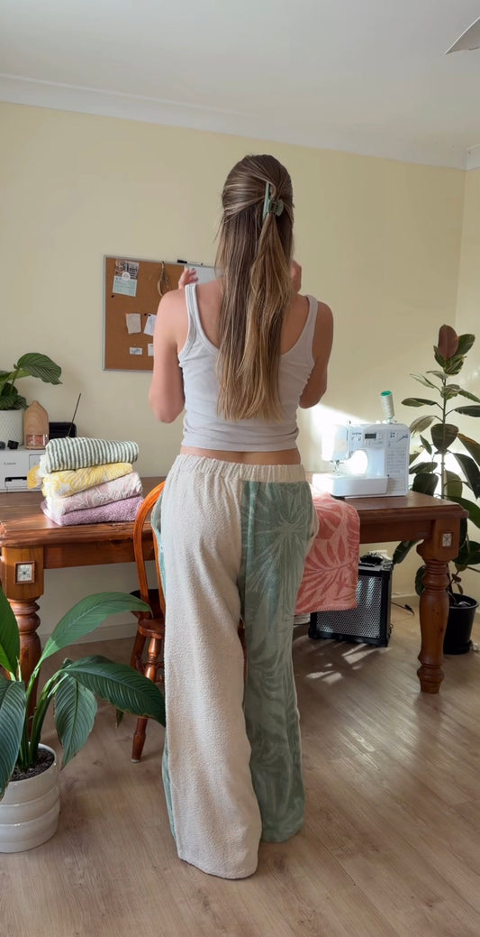 Green Monstera (XL) Towel Pants