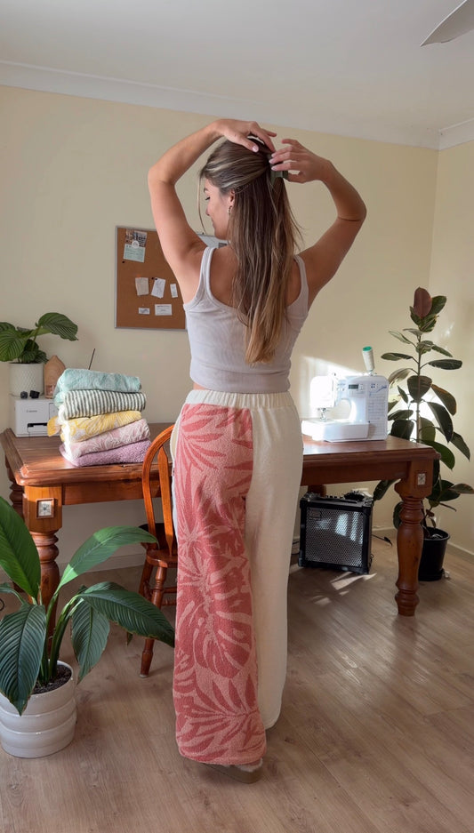 Pink Monstera (M) Towel Pants