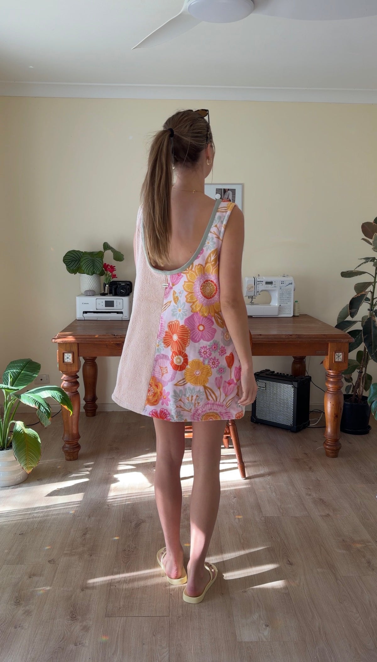Pink Vintage Blossom (2XL) Towel Dress